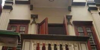 Bán nhà Đội Cấn ngõ nông, gần phố, kinh doanh, giá 4,2 tỷ