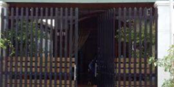 Chính chủ cần bán gấp căn nhà gần cầu Hóa An- Giá 2 tỷ 5, 100m2 đất ở đô thị. Lh : 0917,641,640