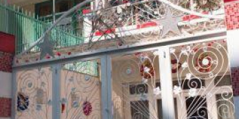 BÁN GẤP Căn hộ Dịch vụ siêu đẹp tọa lạc Mặt tiền Trần Bình Trọng, Q. Bình Thạnh - DT: 4,5x40m. Nỏ hậu đều 5,3m