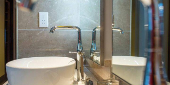 Bán lỗ biệt thự Movenpick Cam Ranh -giá tốt - để lại mọi ưu đãi - CK 300 triệu