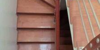 Bán gấp nhà Duy Tân, Cầu Giấy, dt 34m x4 T, giá chỉ 3,5 tỷ