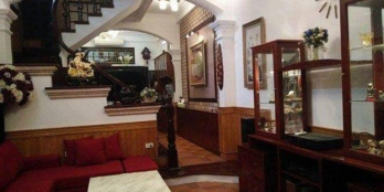 Phố Trung Kính: Nhà đẹp- khu Phân Lô - Ô TÔ, 2 mặt thoáng, DT 47m*5 tầng.