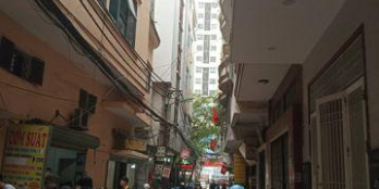 BÁN VỊ TRÍ VÀNG KINH DOANH ĐỈNH.0913781956