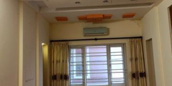 Nhà Nguyễn Văn Huyên, Cầu Giấy 46m2, 5T, MT 3.6m, ô tô, kinh doanh, giá 4.4 tỷ.