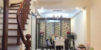 Bán nhà mặt ngõ Nguyễn Văn Huyên, Cầu giấy 32m2x4T, nhà đẹp ở luôn, giá nhỉnh 3.4 Tỷ.