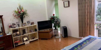 Mặt phố Trung Hòa, vị trí đẹp, KD sầm uất 140m, nhà 5T