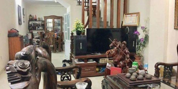 Bán nhà đẹp Nguyễn Ngọc Vũ, ngõ ô tô chạy qua - gần phố, 39m2, 3.5 tỷ.