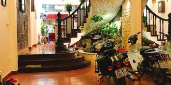 Bán nhà Trung Kính, ô tô dừng đỗ, vào nhà, 60m2, 5 tầng, 7.35 tỷ, LH 0942216262