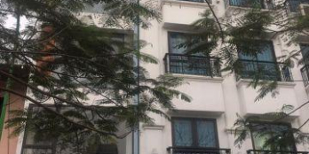 Bán nhà mặt phố Trần Duy Hưng , Cầu Giấy 88m2 , 5 tầng , giá 42,5 tỷ. Siêu mặt phố kinh doanh.