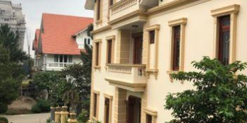 Bán gấp lô đất diện tích 200m2, sổ đỏ vĩnh viễn.