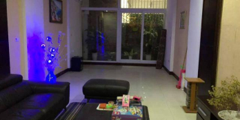 Bán nhà riêng Phố Nguyên Hồng, DT 60/65m2, 7 tầng, MT 5,4m, Thang Máy, giá 18 tỷ.