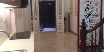 “Siêu Phẩm Nhà Mới, Giá Cả Phải Chăng” Đường Láng 31m2, 4 tầng, giá 3,2 tỷ