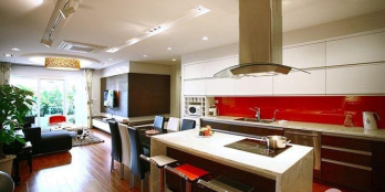 1 căn duy nhất nhà mới 2 mặt thoáng Hồ Đắc Di 52m2 x5 tầng MT 5m ô tô đỗ gần nhà.