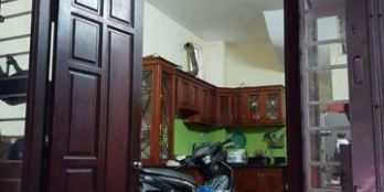 Bán nhà mới phố Thái Hà, gần ô tô, 32m*5 tầng giá 3,6 tỷ.