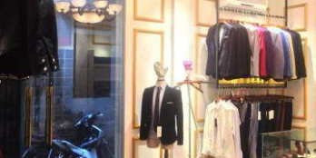 Bán nhà phố Tây Sơn đang kinh doanh 4 tầng, mặt tiền 5m, giá 4,2 tỷ