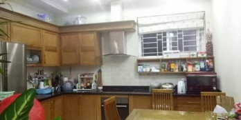 Bán nhà riêng đường rộng, ngõ ô tô tại phố thái thịnh 2,82 tỷ