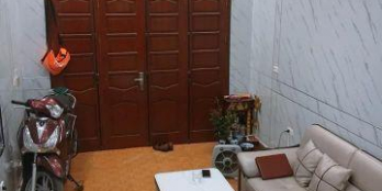 Cần bán sớm trong  tuần nhà mới xây 5 tầng Nguyễn Lương Bằng. Giá 2,2 Tỷ