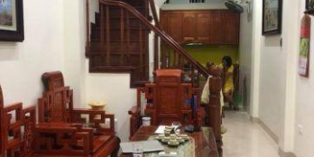 Bán nhà riêng tại phố thái thịnh 38m2x5 tầng, ngõ rộng. giá 3,4 tỷ