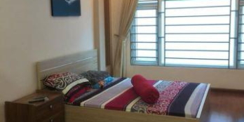 242 Đường Láng, Cách Phố 70m, 4 Tầng*36m – Giá: 3.1 Tỷ, Ngõ Phố Rộng Rãi - Văn Minh