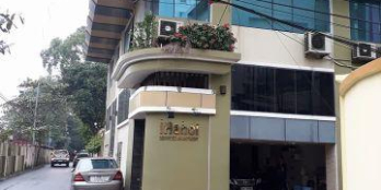 Bán  nhà MP Đê La Thành, DT 460/510m2, 10 tầng, MT 18m, giá 200 tỷ. LH: 0904608163.