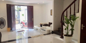 Bán nhà đẹp ở luôn phố Đoàn Thị Điểm, Đống Đa, gần 5 tỷ.