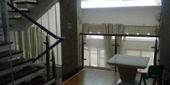 Bán nhà phố Chùa Láng 74m2 x 4T, Mt 5m, Giá 7.9 tỷ