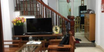 Bán nhà mới 42m*4 tầng nội thất đầy đủ phố Đào Duy Anh giá 3,9 tỷ.