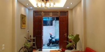 Nhà siêu đẹp 42m2 * 5 tầng * 3,7 tỷ - phố Vũ Thạnh, Đống Đa   LH: 0987323163