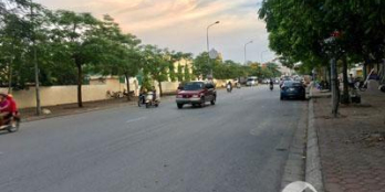 Đất Cổ Bi 120m, mặt tiền 7,2m trục chính Cổ Bi kinh doanh cực tôt. lh: 0974040068