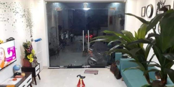 Bán nhà phân lô Phan Đình Giót, ô tô, văn phòng 46m2, 4.6 tỷ. LH 037798282.