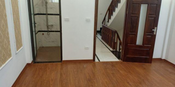 Bán nhà khu phân lô Hồ Đình 40m2x5T 3.35 tỷ ngõ 42 Lạc Trung mới đẹp chắc chắn, ô tô đỗ sát nhà , 2 mặt thoáng