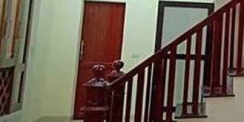 Bán nhà tại ngã tư Lê Thanh Nghị, Mặt tiền 4,4m. 3.3tỷ.