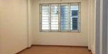 CC bán gấp trong tháng 5 nhà quận Hoàng Mai, 40m2, 4 tầng, giá 2,45 tỷ.LH 0971320468