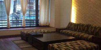 Gấp: bán nhà mới phân lô, phố Lĩnh Nam, 38m2, 2,46 tỷ, LH 0971320468