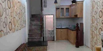 Bán nhà Giáp Bát, diện tích 22m, mặt tiền 3,2m , giá chỉ 2,1 tỷ