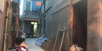 Chính chủ bán nhà Vĩnh Hưng 30M*4T,Lô Góc ,giá 1.99 tỷ.LH 0986032958.