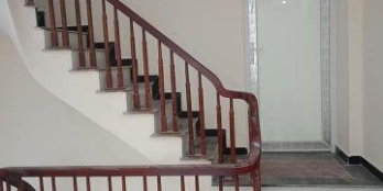 Chuẩn đẹp Đường Ngọc Hồi DT 34/37T2, 5 tầng, mặt tiền 4m, Giá  2.15 tỷ