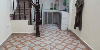 HOT HOT 1,5 tỷ sở hữu nhà 4 tầng ở ngay Nguyễn Khoái