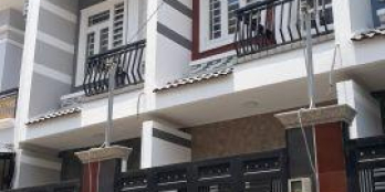 bán nhà đường Lê Văn Lương , 45m2 + sân sau rộng