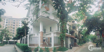 Bán nhà mặt tiền tuyệt đẹp, Căn góc Tại khu đô thị Đặng Xá, 200m2. LH 0354806613