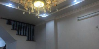 Cần bán nhà diện tích 40m2 x 4 tầng mới hoàn thiện Ngô Gia Tự, Long Biên. Giá: 3 tỷ. Lh: 097.190.2576