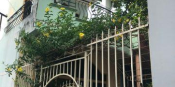 CẦN BÁN NHÀ HẺM  ĐƯỜNG  23/10 CÁCH SIÊU THỊ LOTTE NHA TRANG 20M