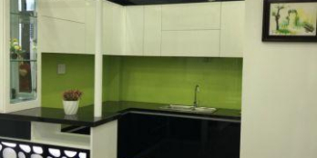 Nhà đẹp 4 tầng Hùng Vương TTTP Nha Trang, nằm trong khu phố Tây sầm uất nhất Nha Trang. Giá chỉ 4.1 tỷ tặng kèm toàn bộ nội thất