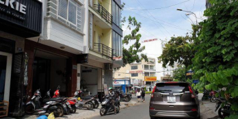 Bán nhà MT Đặng Dung, P. Tân Định, Q.1. Giá 6.7 tỷ