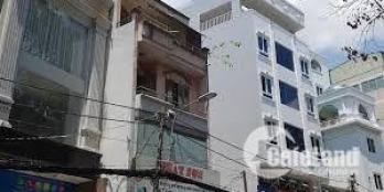 Cần bán nhà mặt tiền Lê Hồng Phong DT 3,2x10 Gía 13,2 tỷ