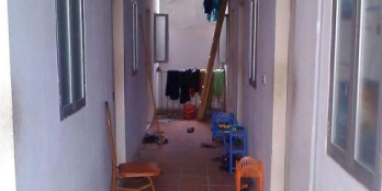 Chính chủ kẹt tiền cần bán gấp 10 phòng trọ đang thu nhập ổn định đường Hoàn Hảo quận 10. giá 2tỷ 350. Liên hệ 0707 192 537