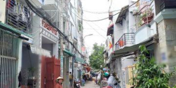 Bán nhà 1 lầu mặt tiền hẻm 4.5m 98 Bùi Văn Ba quận 7 (có 4 phòng trọ).