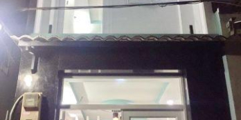 Bán nhà 1 lầu hẻm xe hơi Trần Văn Khánh quận 7.