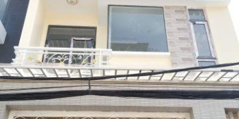 Bán nhà đẹp 2 lầu hẻm xe hơi 141 đường Tám Danh Phường 4 Quận 8