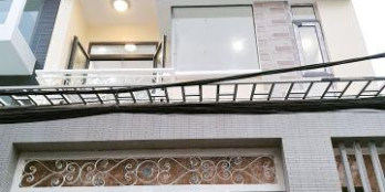 Bán nhà mới  hẻm xe hơi 141 đường Tám Danh Phường 4 Quận 8